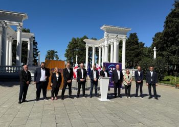 „ძლიერი საქართველო-ლელოსა“ და „გახარია საქართველოსთვის“ შეთანხმებული საკრებულოს თავმჯდომარეობისა და მაჟორიტარი დეპუტატობის კანდიდატების წარდგინეს