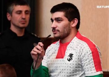 ,, მოდი ცოტა ხნით შეგაჭყიტებთ აბა ჩემს საკანში” – რეზო კიკნაძის წერილი