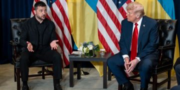 საჰაერო სივრცის დარღვევის შემთხვევაში, NATO-მ რუსული თვითმფრინავები უნდა ჩამოაგდოს – ტრამპი