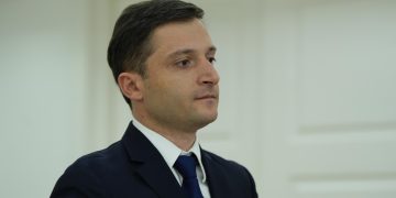 კახა კალაძემ მერის მოადგილის თანამდებობაზე კახა აბულაძის კანდიდატურა წარადგინა