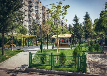 გლდანის მე-7 მიკრორაიონის N10 კორპუსთან რეკრეაციული სივრცე განახლდა