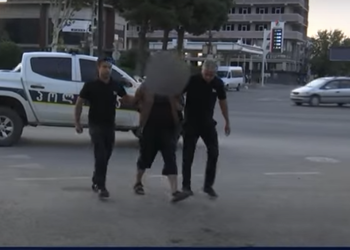 წითელ ხიდთან 500 ევროიანი ყალბი კუპიურები გაასაღეს – დაკავებულია 2 პირი