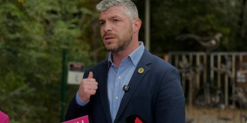 „რუსულმა „ოცნებამ“ ფონიჭალაში არაბებს ვატიკანზე 12-ჯერ დიდი ტერიტორია გადასცა“ – ირაკლი კუპრაძე