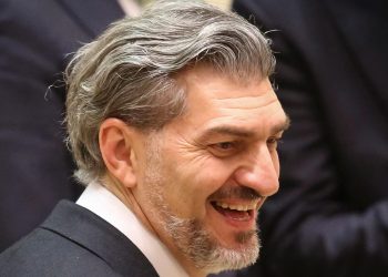 “ჩვენ არ ვიხევთ უკან, შეუძლებელია, უკან დავიხიოთ” – ყაველაშვილი