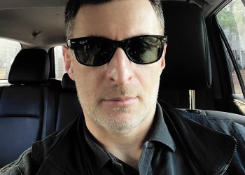 „აკაცუკების“ ძალა – ზურაბ გურული