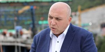 ყოფილი მინისტრის, ირაკლი ქარსელაძისა და მასთან დაახლოებული პირების სახლებში ჩხრეკა ჩატარდა