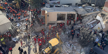 თურქეთში საცხოვრებელი კორპუსი ჩამოინგრა – არის მსხვერპლი