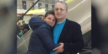 მაღალი წნევა, გულის ტკივილი, უჰარობა, მხედველობის დაკარგვა ცალ თვალში – დაკავებულ 64 წლის კაცთან ექიმი ამ დრომდე არ შესულა – ოჯახი