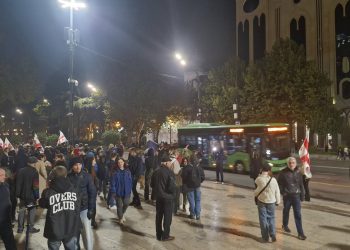 “აჰა, იარეთ დღეიდან მანქანებით რუსთაველზე” – მეტრეველი