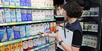 სურსათის ეროვნული სააგენტო მოუწოდებს მომხმარებელს, არ შეიძინოს რძე არაორგანიზებული ვაჭრობის ადგილებში