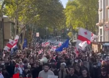 სტუდენტების მარში თსუ-დან დაიძრა (ვიდეო)