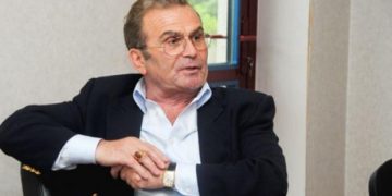 “ბავშვები ვერ სწავლობენ იმის გამო, რომ სკოლა არ აშენდა” – თემურ ჭყონია კორუფციაზე