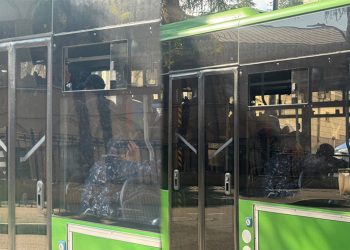 პარლამენტთან პოლიცია მოაბილიზეს