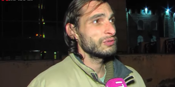“მამცირებდნენ პოლიციელები” – რას ამბობს შშმ პირი, რომელსაც ტელეფონი ჩამოართვეს და დარეკვის უფლება არ მისცეს