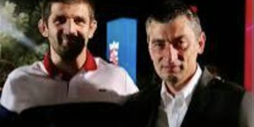 “სამარცხვინოა გახარიას ქმედება” – როდიდან სრცხვენია გენო პეტრიაშვილს მისი გუნდის პრემიერის გამო?