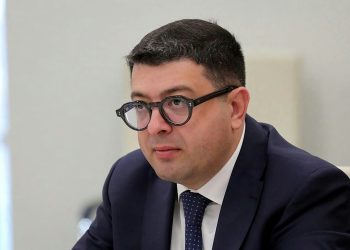 “ყველაზე მთავარი მანქურთიზაციის მაგალითი, ზელენსკის მთავრობაა!” – დიტო სამხარაძე