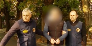 უფლებამოსილების ბოროტად გამოყენების ბრალდებით საპატრულო პოლიციის თანამშრომელი დააკავეს