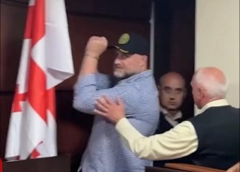 “ერთად ვათევთ მე და ბობოლა ქოცი… ჯარის დედაც, გაბო&ებაზე წუხს” – ჯაფარიძე