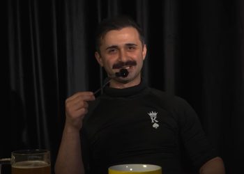 ,, ჩვენ, ღარიბები, მიცუბიში კოლტებით, ოპელ ასტრებით მიწისქვეშაში ვაჭრობით, მაინც მოტყუებულები ვიქნებით მუდამ” – სანდრო ცხადაძე