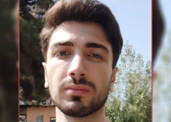 მოკლული მასწავლებლის დედა მიმართვას ავრცელებს