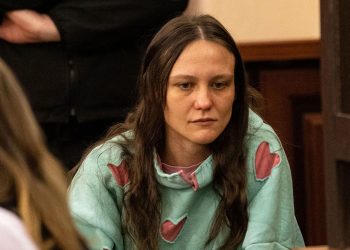 ანასტასია ზინოვკინა ციხიდან კლინიკაში ეტაპირებას ითხოვს