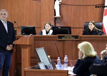 ბათუმის ბულვარის დირექტორად მზია ამაღლობელის საქმის ცრუ მოწმე პოლიციელი დანიშნეს