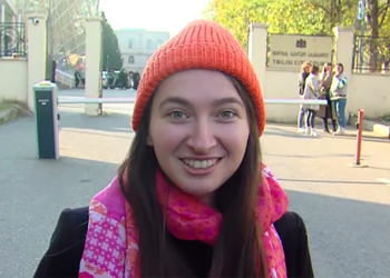 ბაია მარგიშვილი სასამართლოს ეზოში დაიჭირეს