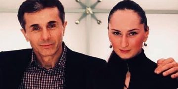 “კუთხეში დასჯილი ბავშვები როდის გათამამდით? როდის გადახვედით ნაცებიდან ოცნებაში?” – ლიკა გამრეკელი