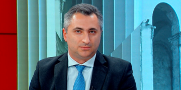 სასამართლოში ტელეფონების აკრძალვა ეხება ყველას – გვრიტიშვილი