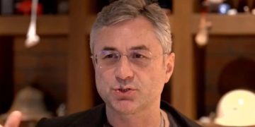 ირაკლი რუხაძე „ლიბერთი ბანკს“ „ბაზისბანკს“ აღარ მიჰყიდის