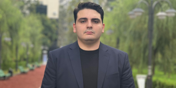 “ერთნაირსქესიანთა ქორწინებას რომ ვეწინააღმდეგები, ზოგისთვის სიბნელე და ჰომოფობიაა და ხომ კარგად ხართ?” – ლევან სანიკიძე