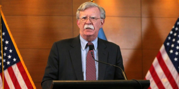 ეს უკრაინის გაყიდვაა – ბოლტონი ტრამპის “სამშვიდობო გეგმაზე”