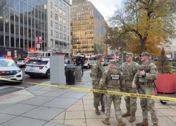 ვაშინგტონში, თეთრ სახლთან ახლოს, აშშ-ს ეროვნული გვარდიის ორი წევრი მოკლეს