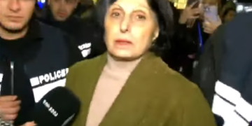 სასამართლომ ლეილა ცომაია ერთი დღით პატიმრობაში გაუშვა