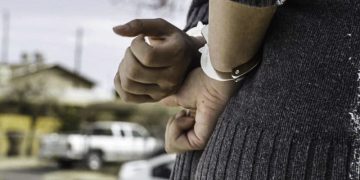 ძიძას, რომელმაც 1 წლის და 6 თვის ბავშვზე იძალადა, 2 წლამდე პატიმრობა ემუქრება