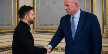 ვოლოდიმირ ზელენსკი ნატო-ში აშშ-ის ელჩს შეხვდა
