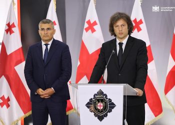 ,,მამუკა მდინარაძეს მაიორის კი არა, გენერლის წოდება ეკუთვნის!“ – დიტო სამხარაძე