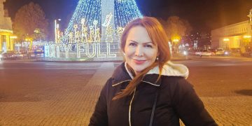 “ასე ილოცა სამმა რელიგიამ ერთ თვითმფრინავში ერთად” – რას წერს ანა კოლ–შიმშილაშვილი