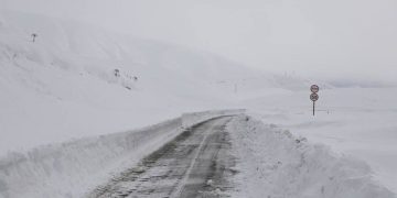 გოდერძის უღელტეხილი-ბეშუმის გზაზე ყველა სახის ავტოტრანსპორტის მოძრაობა იზღუდება