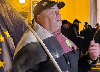 ბათუმელი მედროშე 11 დღეა შიმშილობს, აღარ იღებს წყალსაც