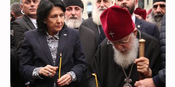 “საპატრიარქოს გადაწყვეტილება არცხვენს ქართულ ეკლესიას” – სალომე ზურაბიშვილი