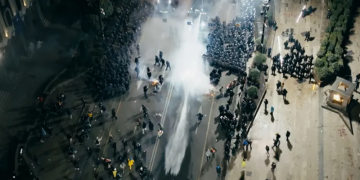 BBC: “ოცნების” ხელისუფლებამ აქციებზე პირველი მსოფლიო ომის ქიმიური იარაღი გამოიყენა