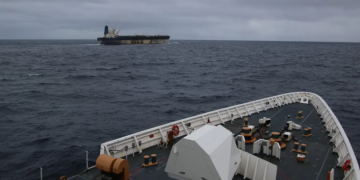 რუსეთის საგარეო აშშ-ს დაკავებულ ტანკერზე მყოფი რუსი მოქალაქეების დაბრუნებას სთხოვს