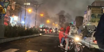 ირანში მასშტაბური აქციების დროს სულ მცირე 35 ადამიანი დაიღუპა