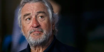 “დიდება უკრაინას!” – რობერტ დე ნიროს საახალწლო გზავნილი