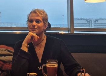 „მემგონი “ესენი” , იმათ” მაყურებლებად გაუშვეს…“ – ლალი მოროშკინა