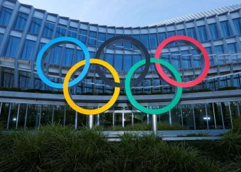 “რუსი სპორტსმენები საკუთარი ქვეყნის დროშით ვერ იასპარეზებენ” – ოლიმპიური კომიტეტი
