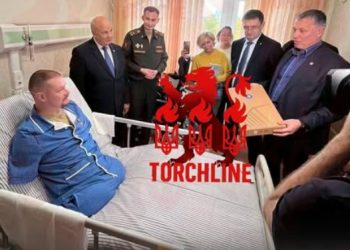 რუს ჯარისკაცს, რომელმაც ოთხივე კიდური დაკარგა, ლეპტოპი აჩუქეს – ლაშა ბერულავა