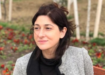 “იზოლატორში გული წამივიდა ორჯერ” – ნუცა მახარაძე სასამართლო პროცესზე ცუდად გახდა