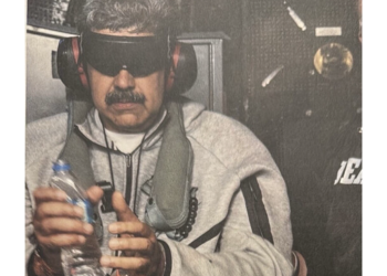 დონალდ ტრამპმა თვალებახვეული და ხელბორკილებიანი ნიკოლას მადუროს ფოტო გამოაქვეყნა